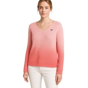 Hollister Women's Pink Ombre Sweater
